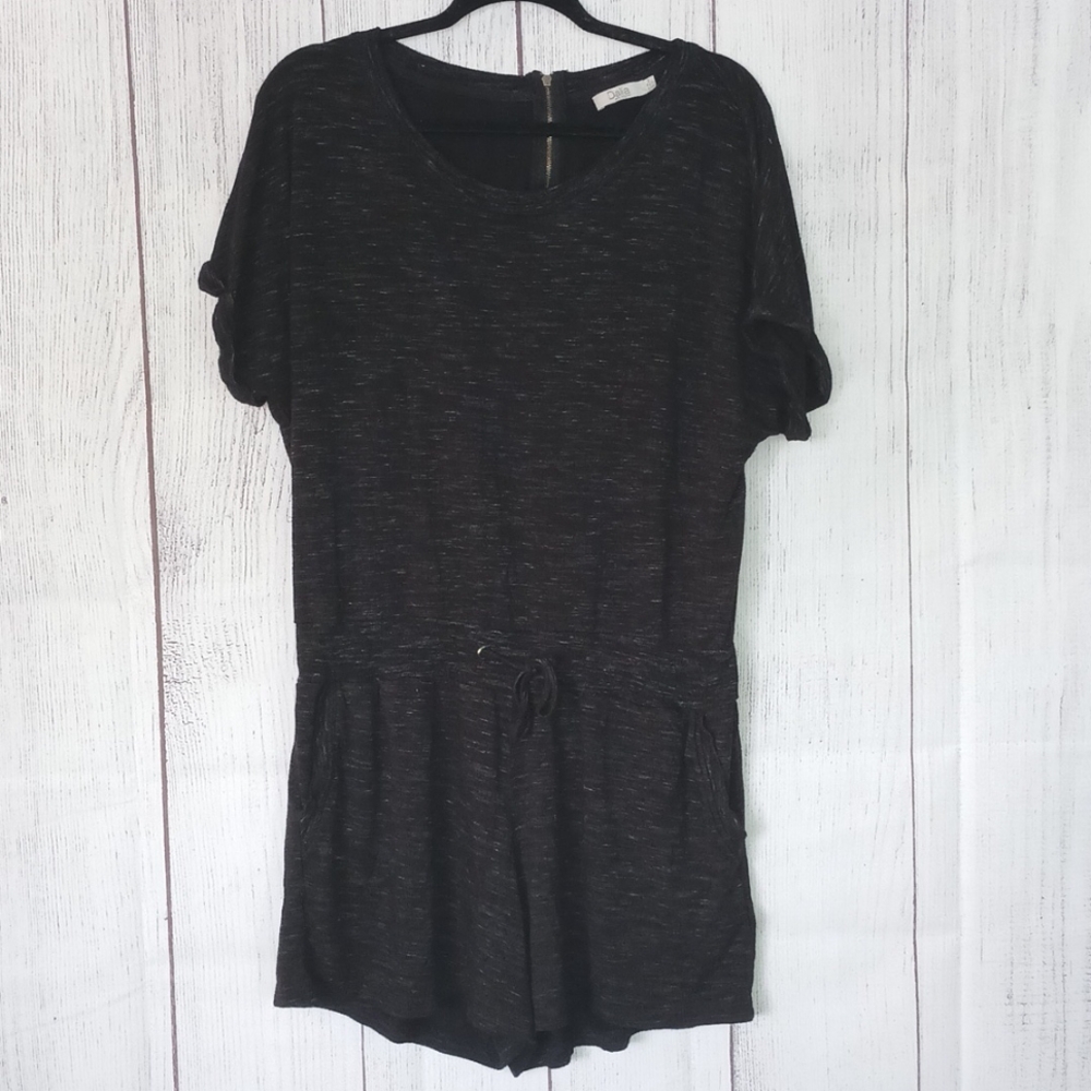 Dalia comfortable tie waist romper size Extra Large